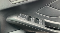 Ford Focus 1.0 EcoBoost 125 Titanium 5dr Petrol Hatchback